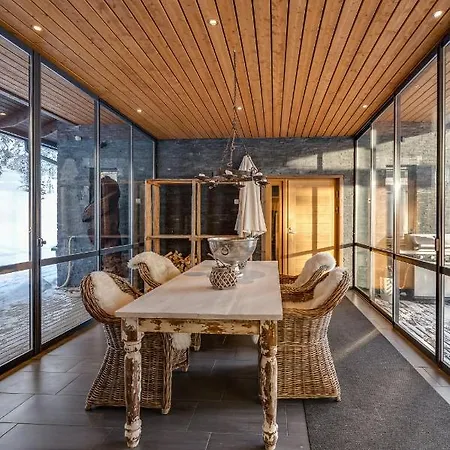 The Little Elk Шале *