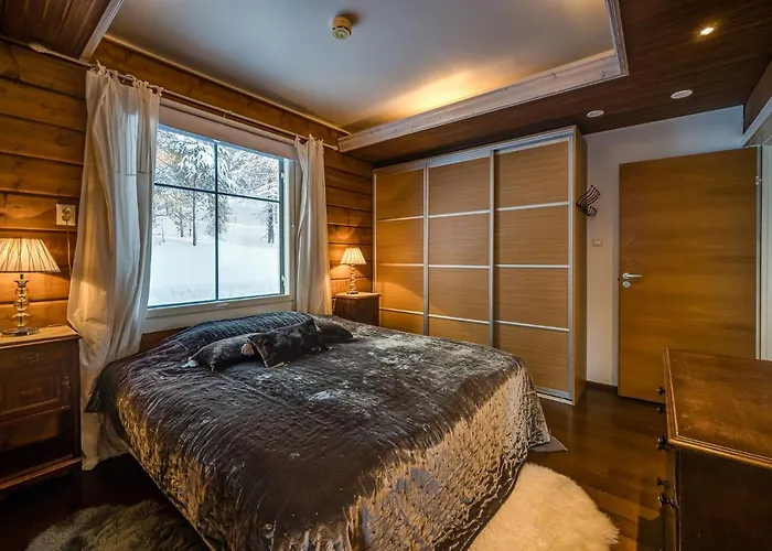 木屋 The Little Elk *